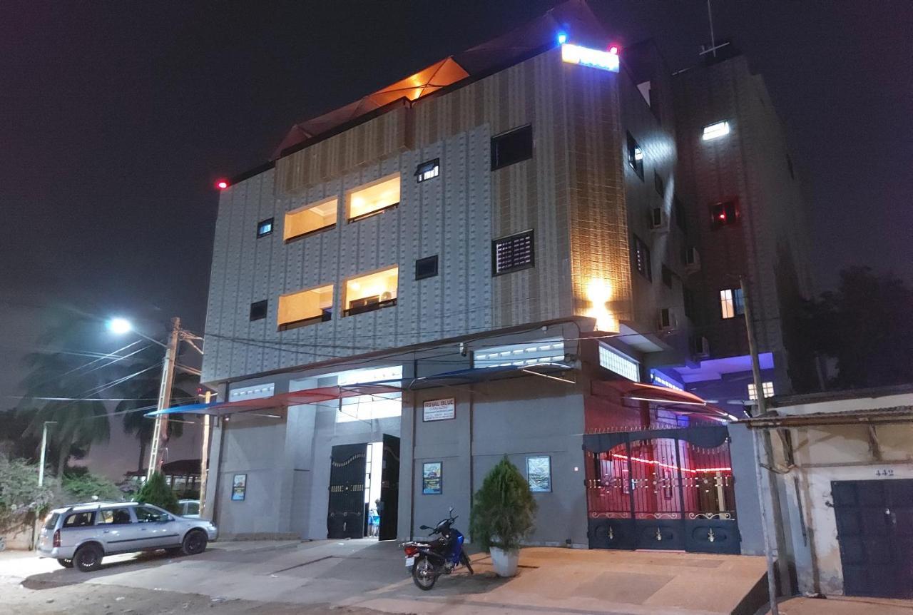 Royal Blue Guest House & Bar Lome Ngoại thất bức ảnh